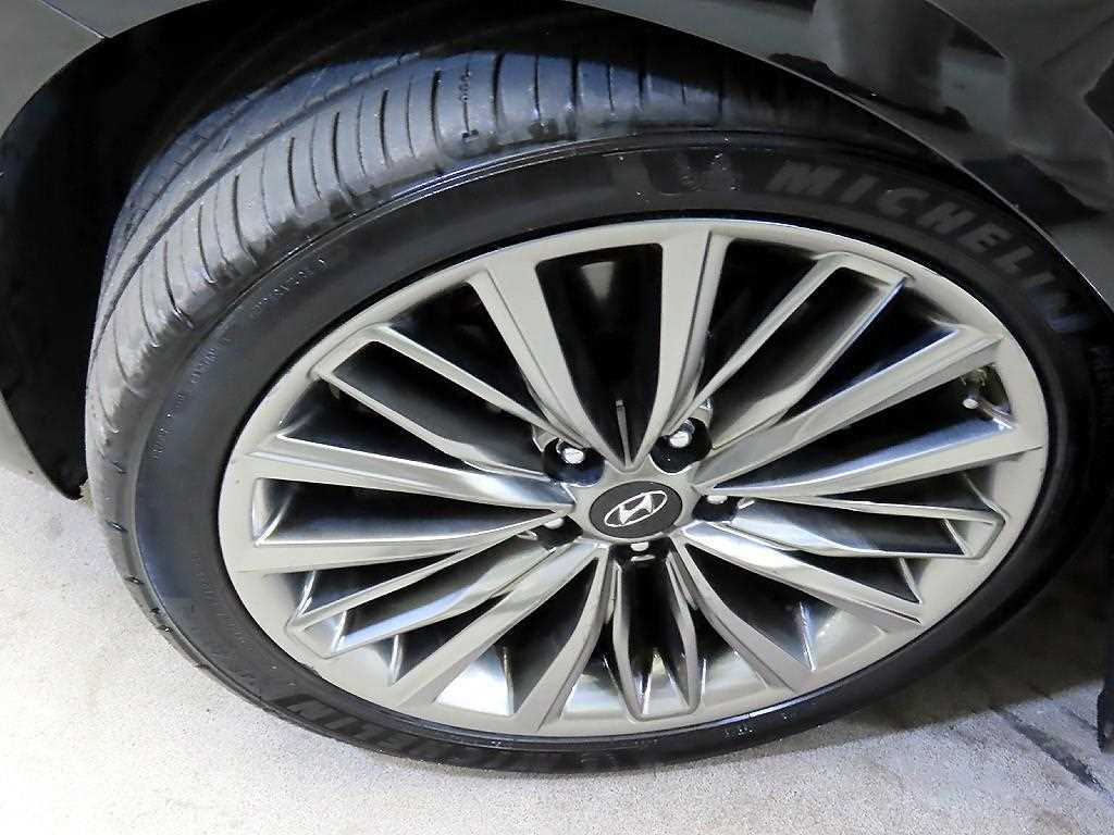 HYUNDAI Grandeur 2018 Negro - Importación desde Corea - HF Imports Iquique - Foto 20