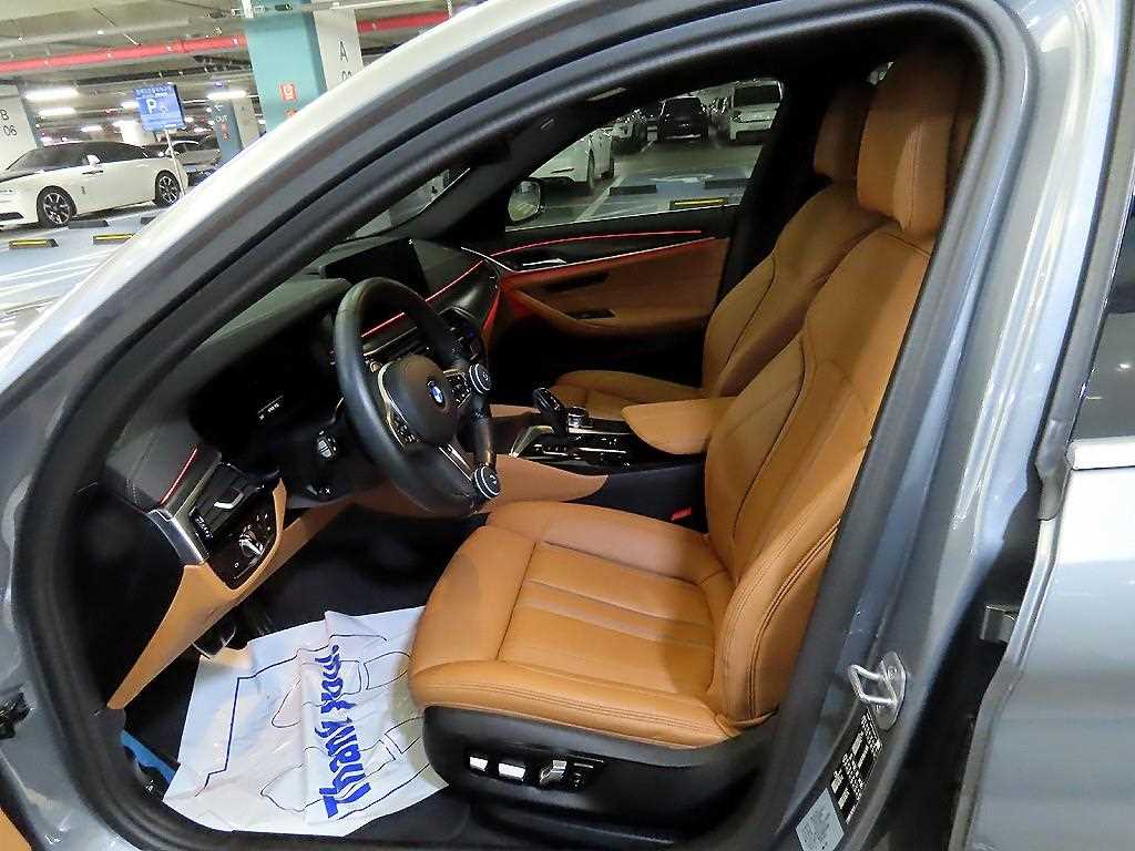 BMW 5 Series - Vista 6