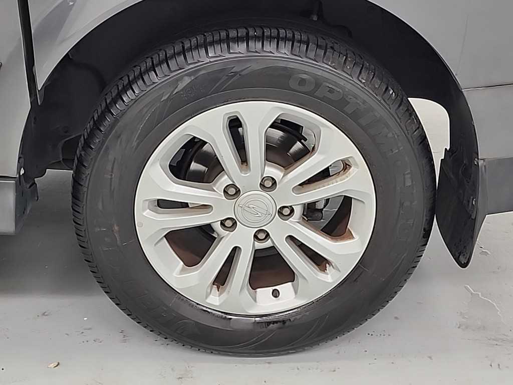 Ssangyong Korando 2018 Gris - Importación desde Corea - HF Imports Iquique - Foto 20