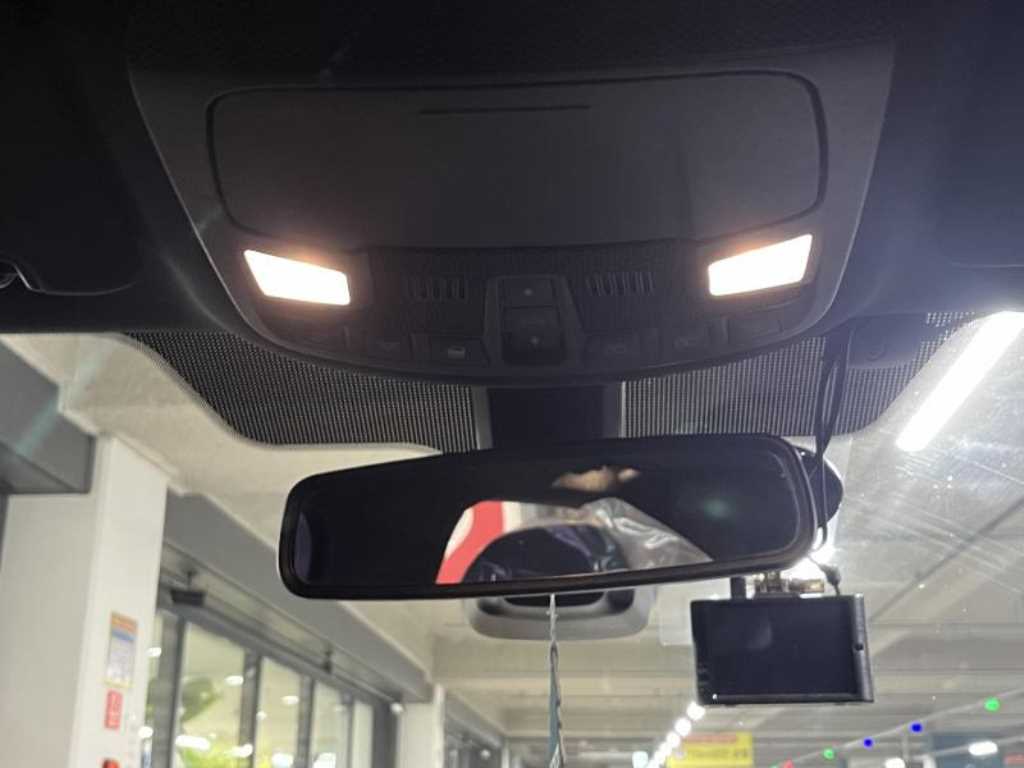 Lincoln MKC - Vista 9