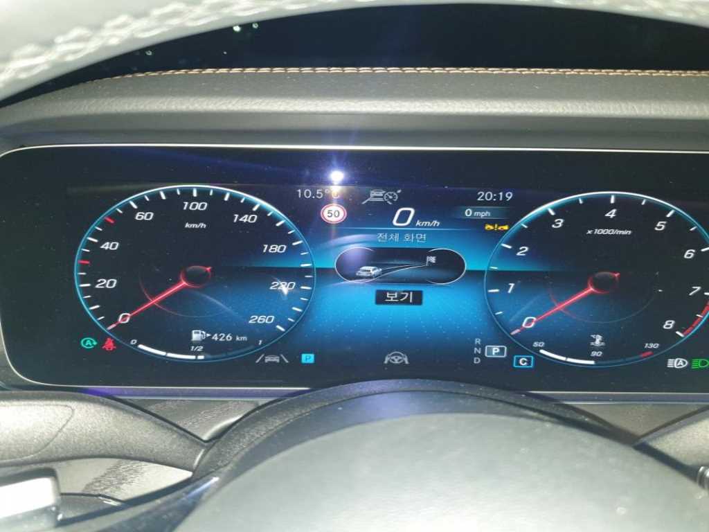 Mercedes Benz E class - Vista 2