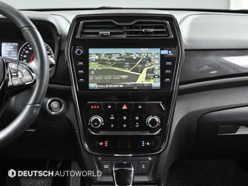 Ssangyong Tivoli 2022 Blanco - Importación desde Corea - HF Imports Iquique - Foto 14