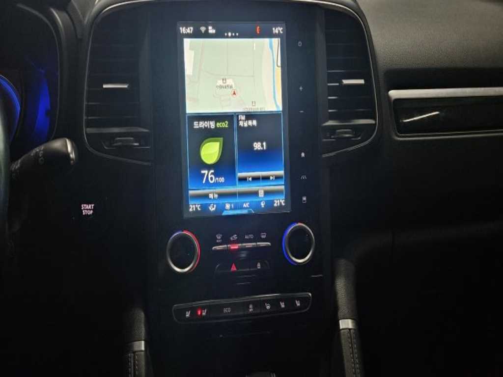 SAMSUNG QM6 - Vista 10