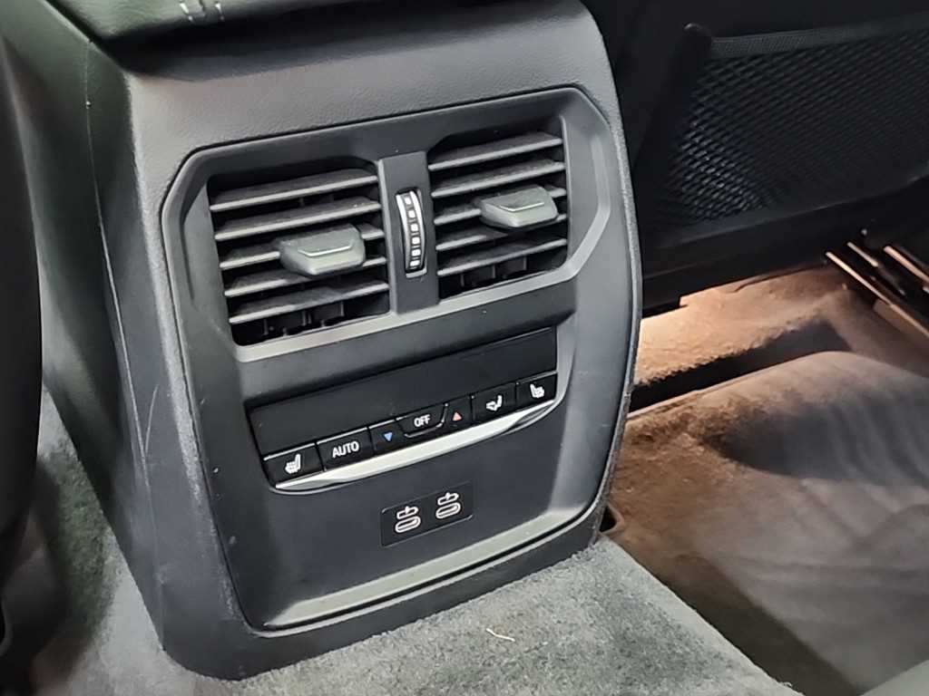 BMW 3 series 2022 Gris - Importación desde Corea - HF Imports Iquique - Foto 13