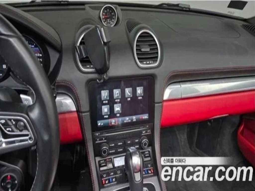 Porsche 718 2018 Negro - Importación desde Corea - HF Imports Iquique - Foto 14