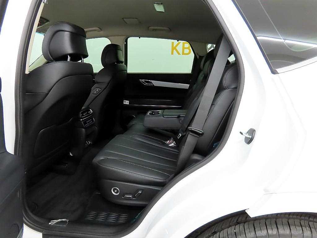 Genesis GV80 - Vista 6