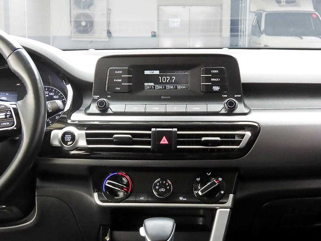 KIA Seltos - Vista 9