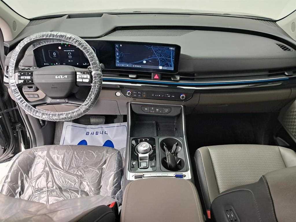 기아]더 뉴 카니발 4세대 가솔린 9인승 시그니처