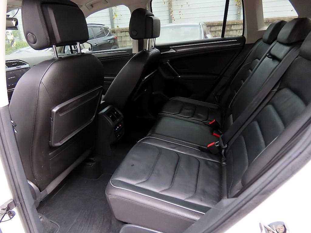 Volkswagen Tiguan - Vista 6