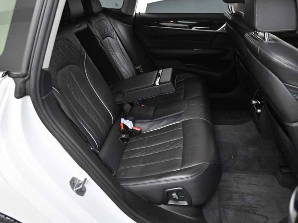 BMW Gran Turismo - Vista 12