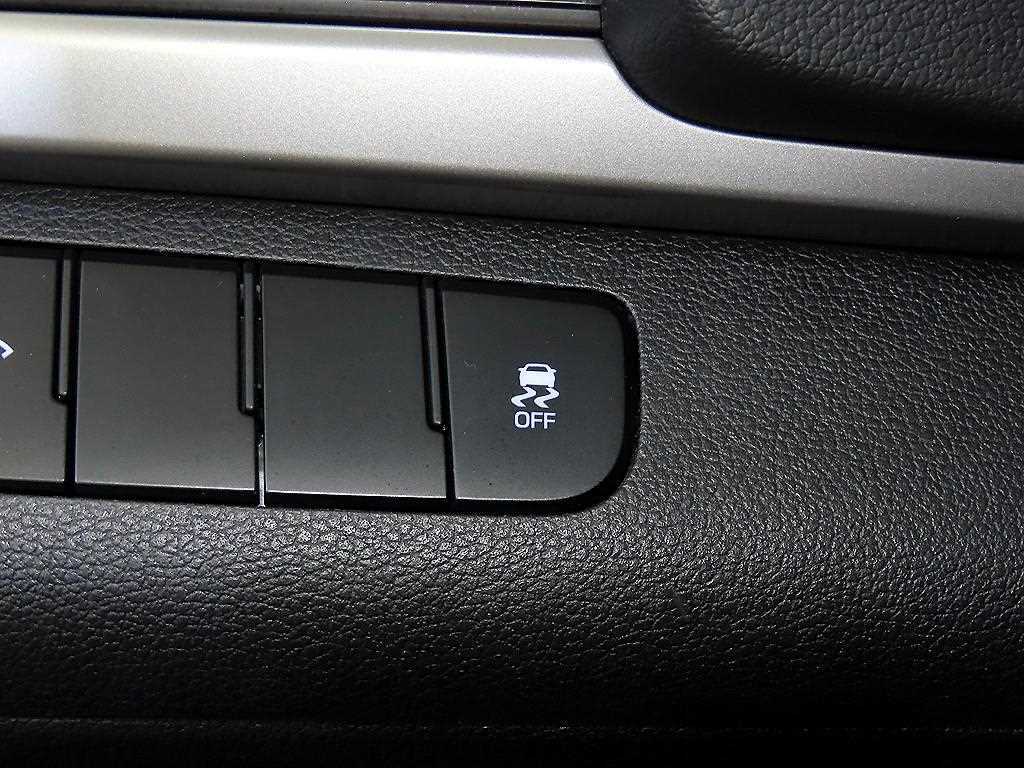 HYUNDAI Avante 2016 Gris - Importación desde Corea - HF Imports Iquique - Foto 14