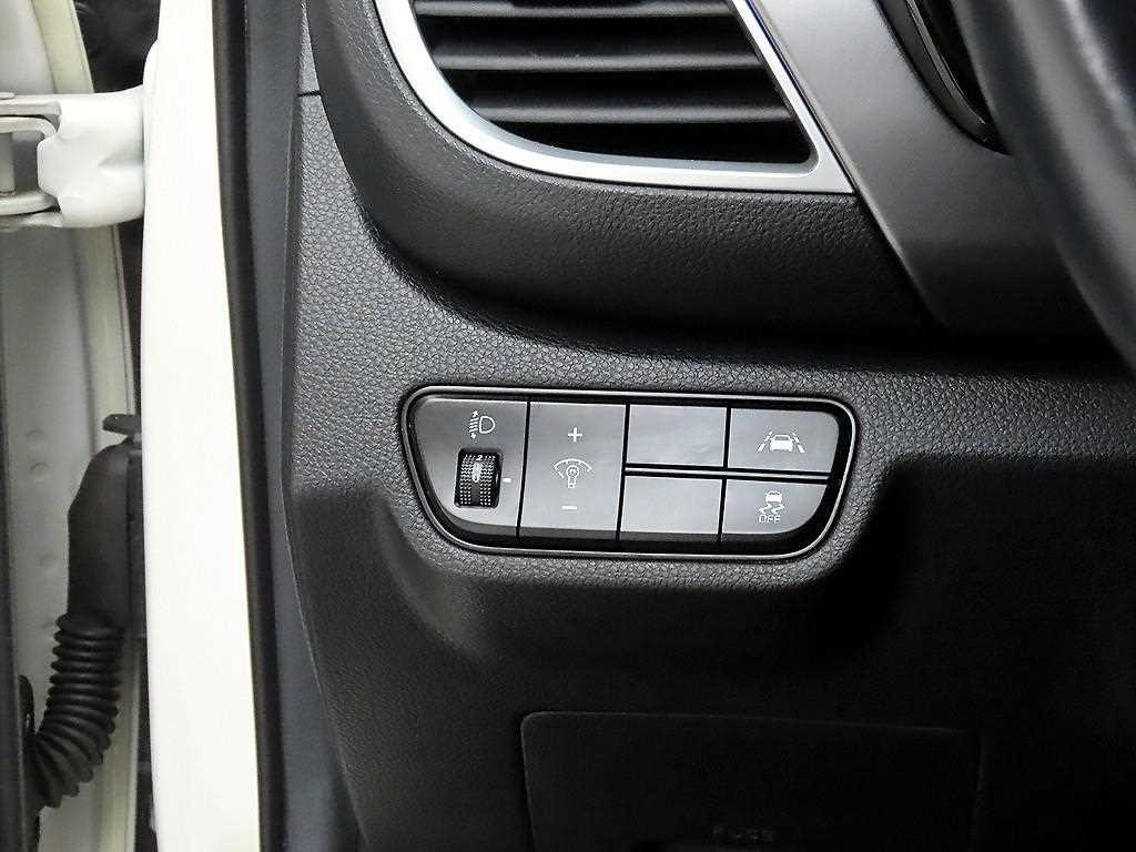 KIA Seltos - Vista 12