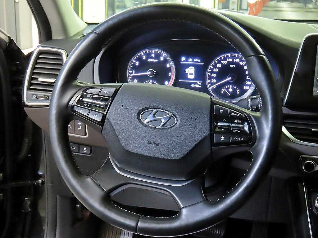 HYUNDAI Grandeur - Vista 8