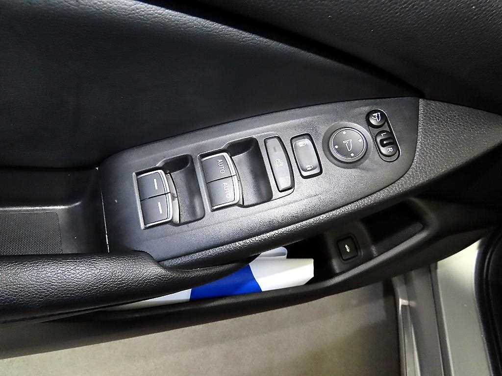 Honda Accord - Vista 12