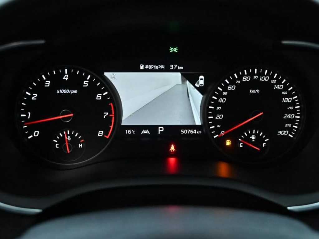 KIA Stinger - Vista 8