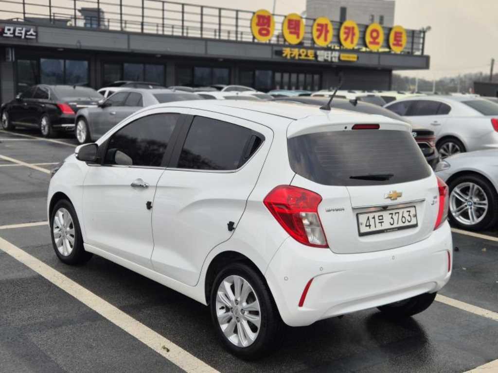 Chevrolet Spark - Vista 4