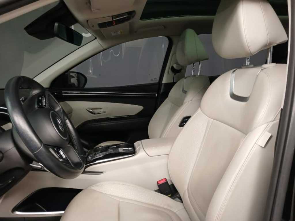 HYUNDAI Tucson - Vista 7