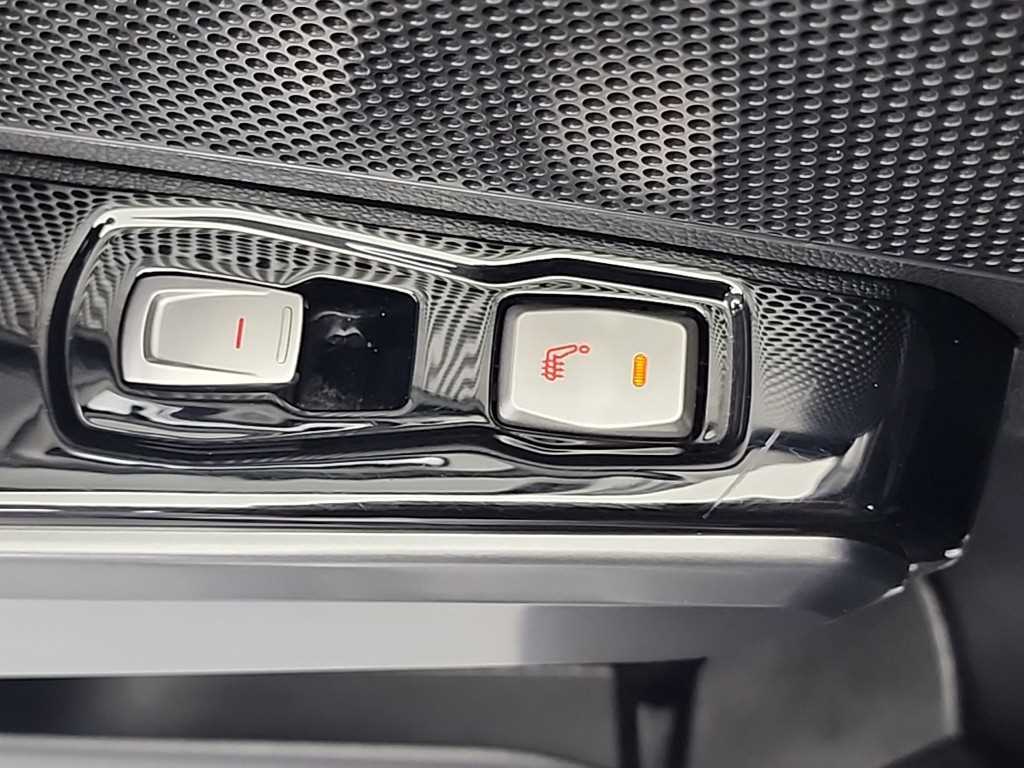 Ssangyong Tivoli 2018 Plateado - Importación desde Corea - HF Imports Iquique - Foto 13