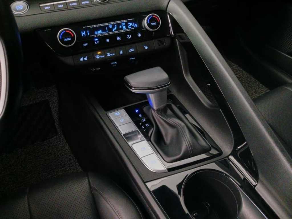 HYUNDAI Avante 2021 - Importación desde Corea - HF Imports Iquique - Foto 16