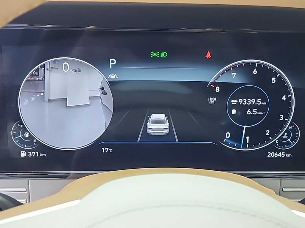 HYUNDAI Grandeur - Vista 6