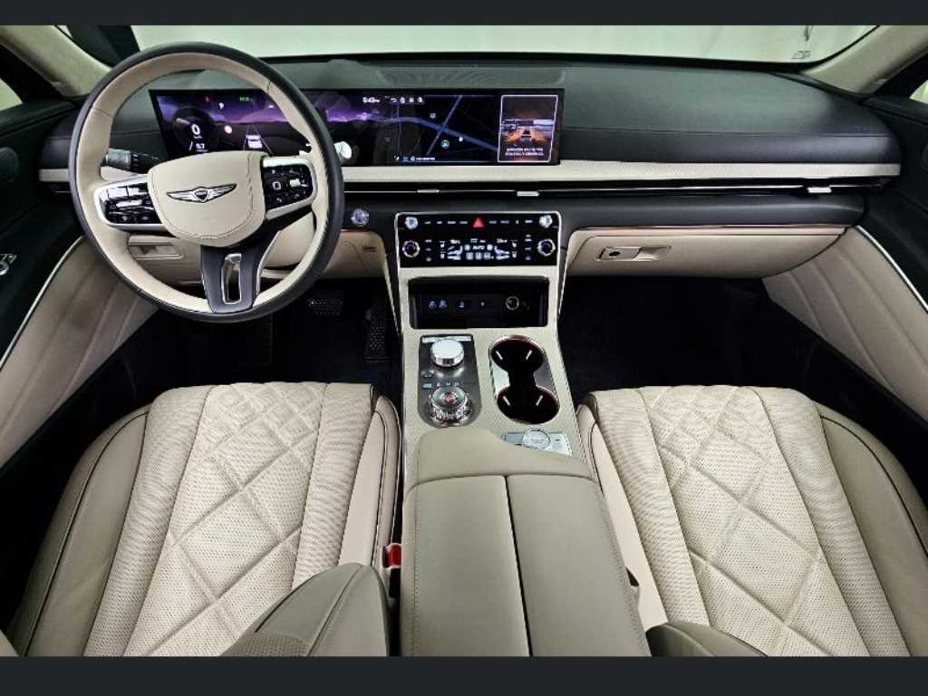 Genesis GV80 - Vista 7