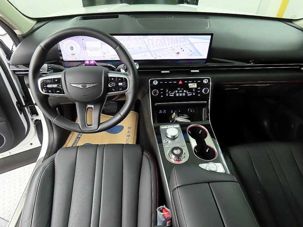 Genesis GV80 - Vista 7