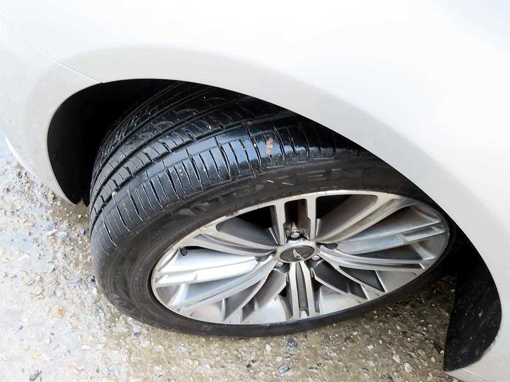 Genesis G80 2017 Plateado - Importación desde Corea - HF Imports Iquique - Foto 19