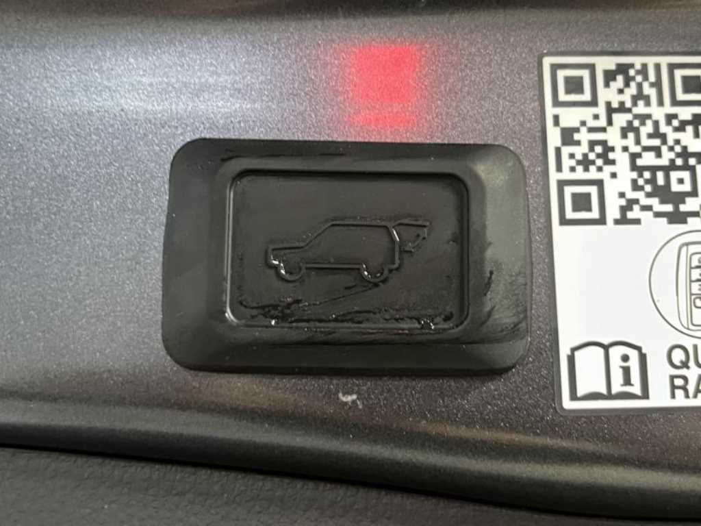 Toyota RAV4 - Vista 7