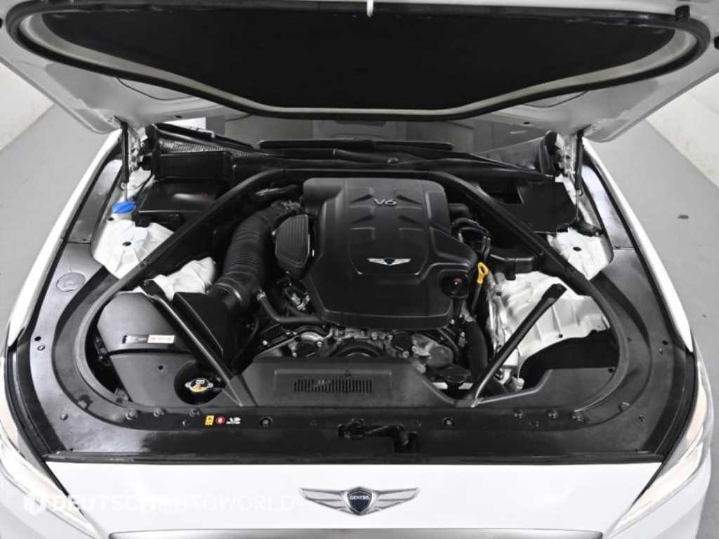 Genesis G80 - Vista 6