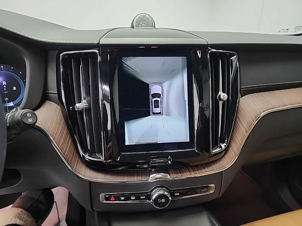 Volvo XC60 - Vista 10