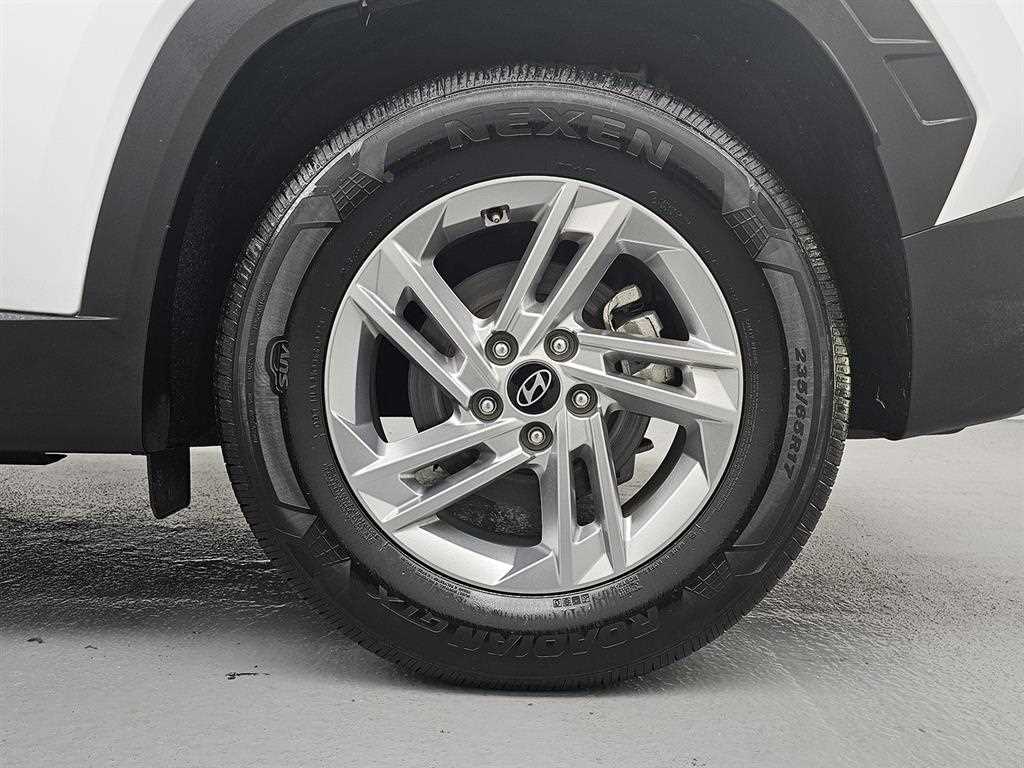 HYUNDAI Tucson - Vista 5