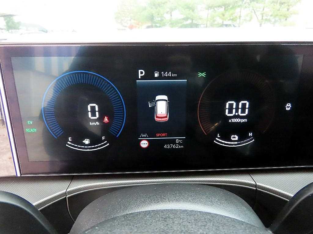 HYUNDAI Santa Fe - Vista 9