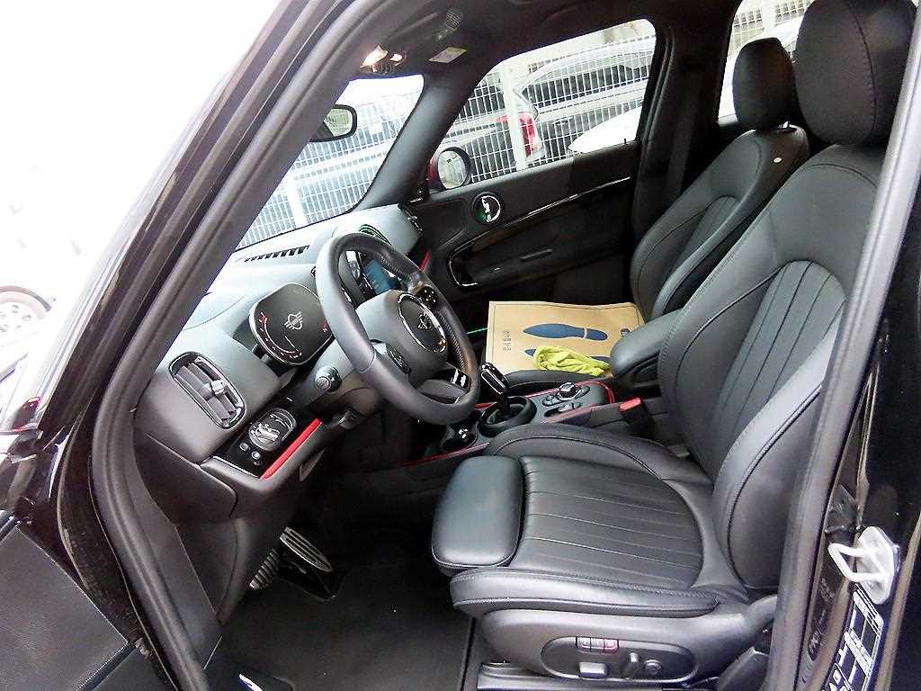 Mini Countryman - Vista 5