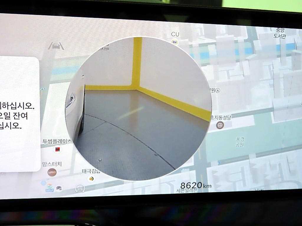 Genesis GV80 - Vista 8