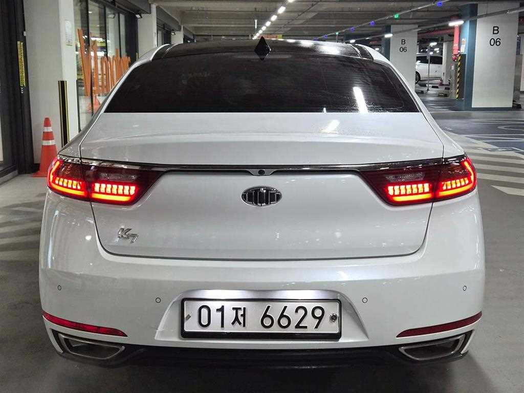 KIA K7 - Vista 5