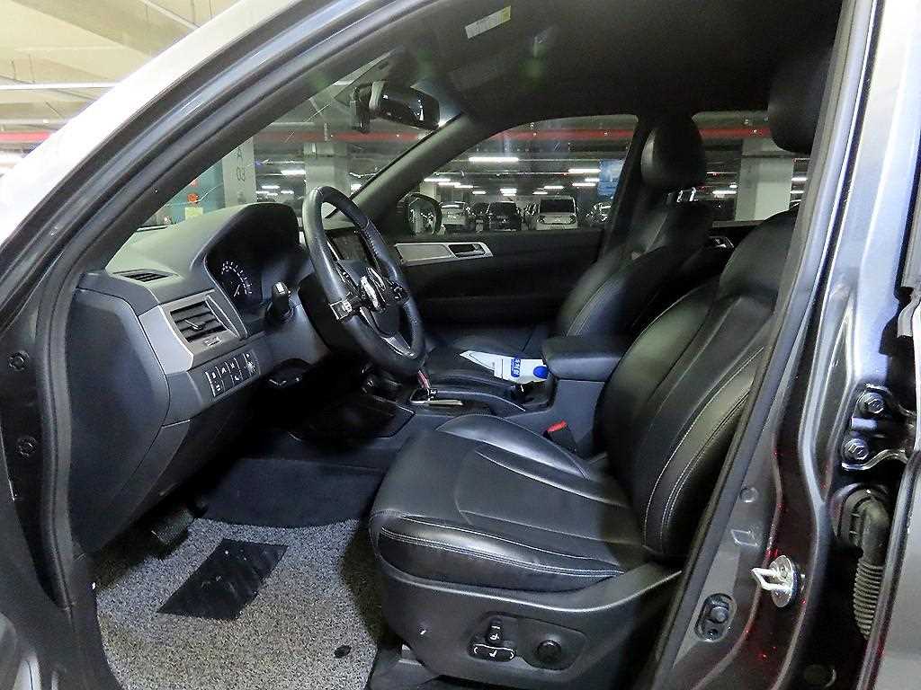 Ssangyong Rexton - Vista 6