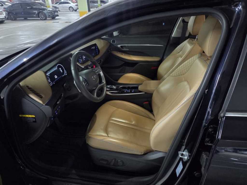 HYUNDAI Sonata - Vista 5