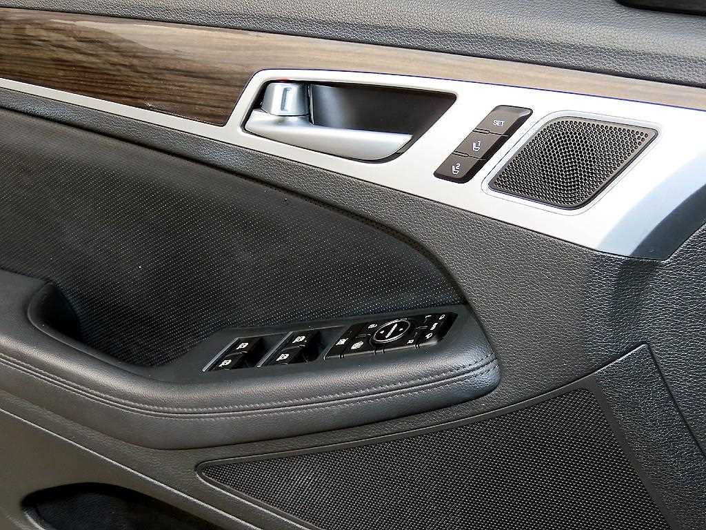 Genesis G80 - Vista 11