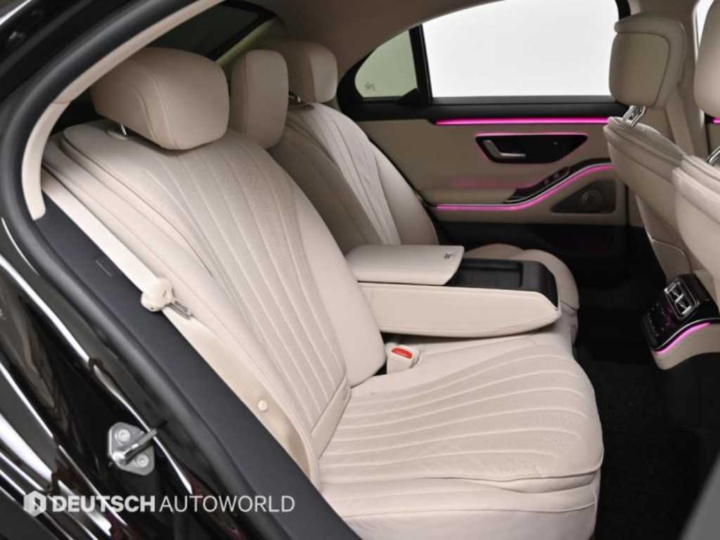 Mercedes Benz S Class - Vista 12