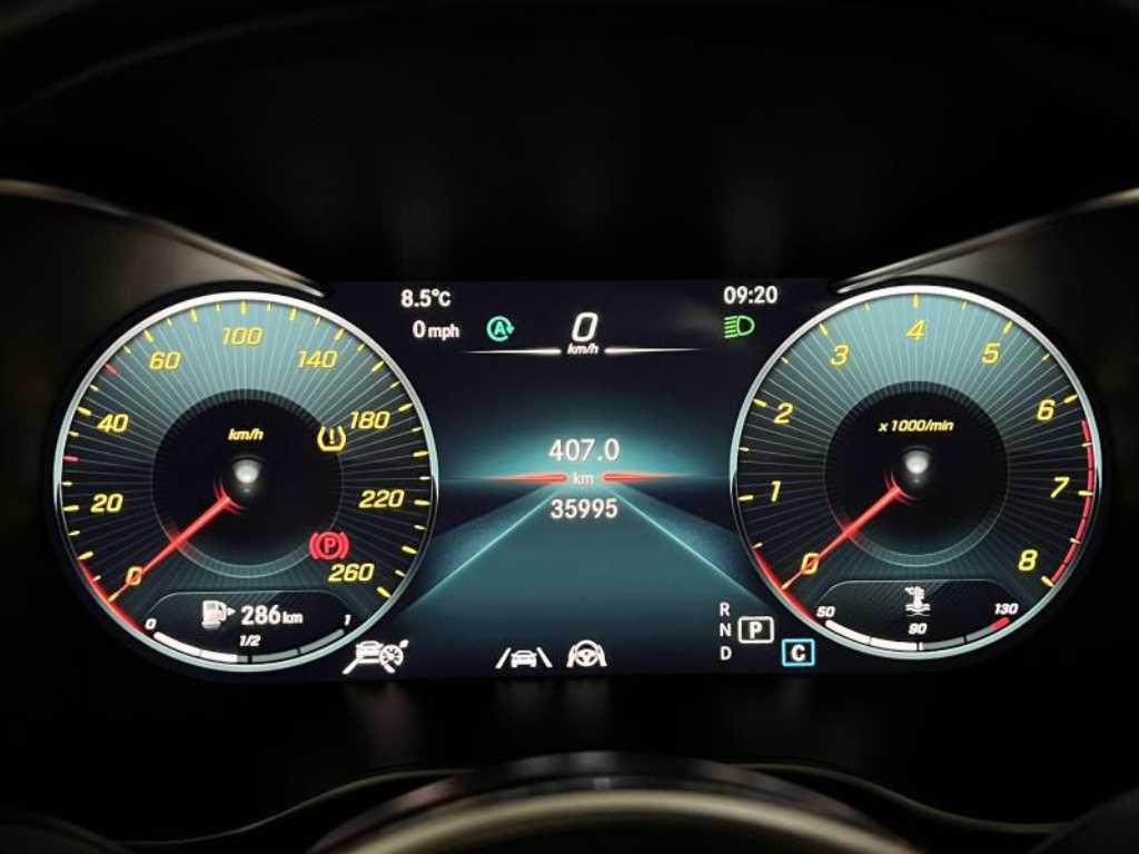 Mercedes Benz GLC Class 2022 Gris - Importación desde Corea - HF Imports Iquique - Foto 17