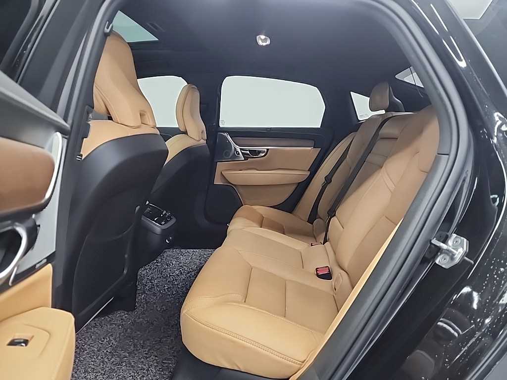 Volvo S90 - Vista 12