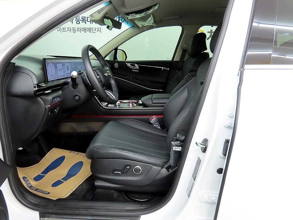 Genesis GV80 - Vista 5