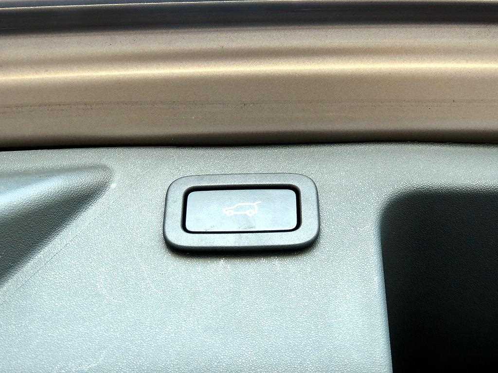 Land Rover Discovery Sports - Vista 2