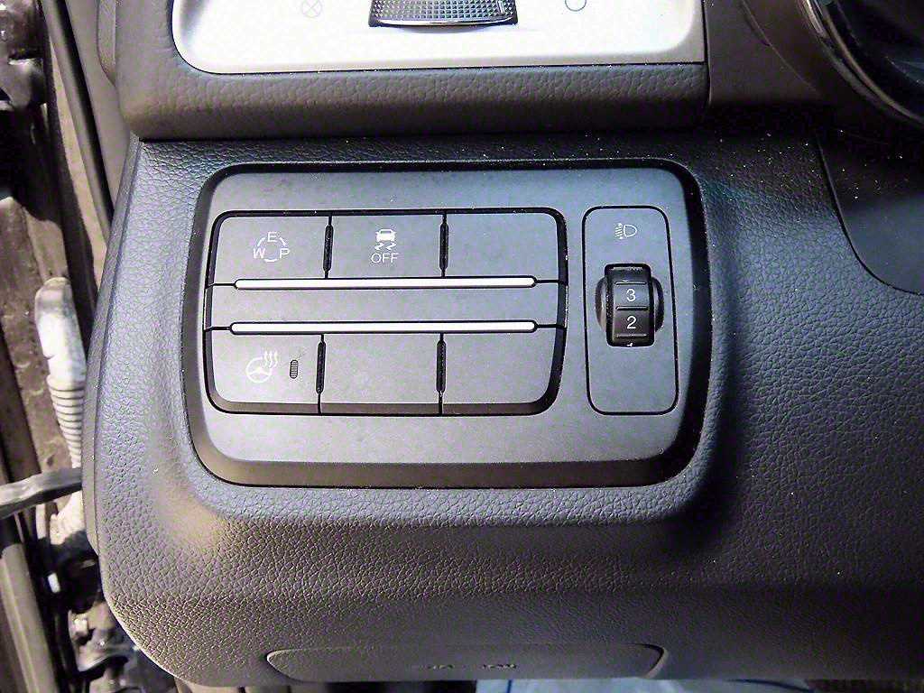 Ssangyong Tivoli - Vista 12