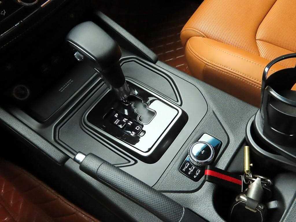 Ssangyong Rexton - Vista 10