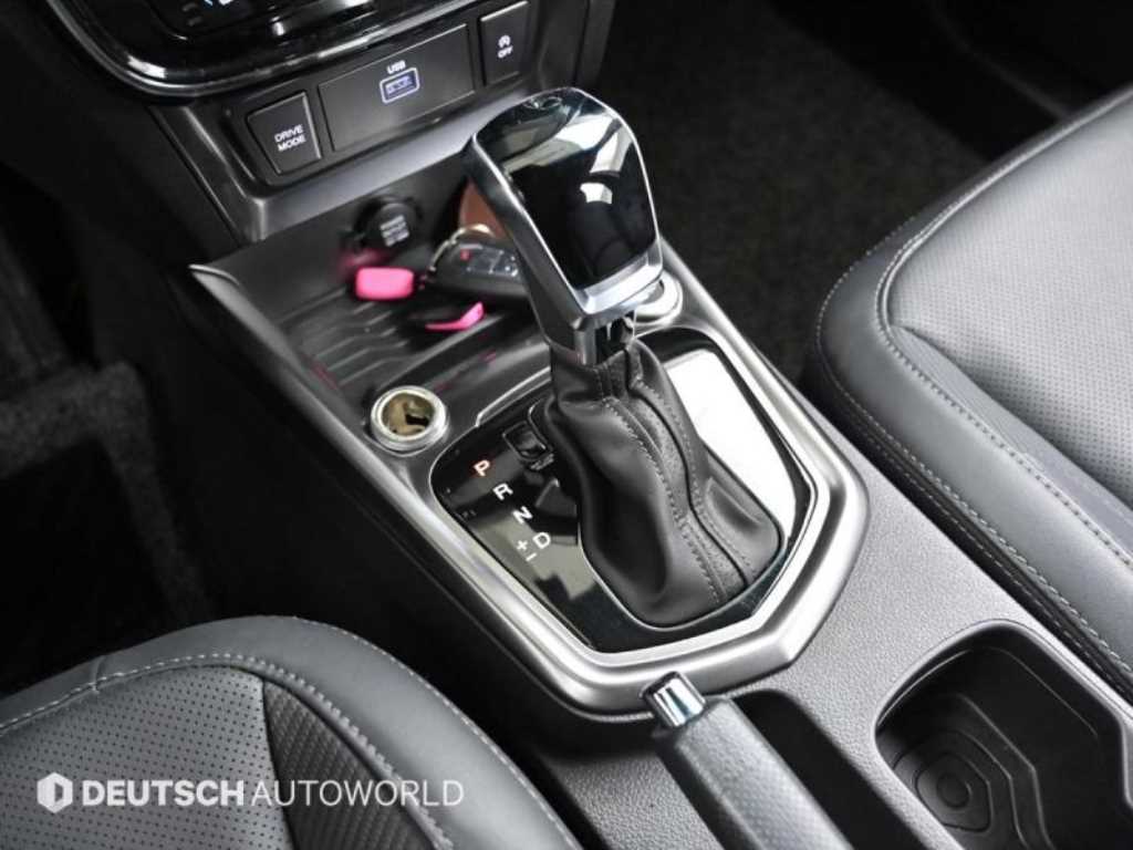 Ssangyong Tivoli - Vista 9