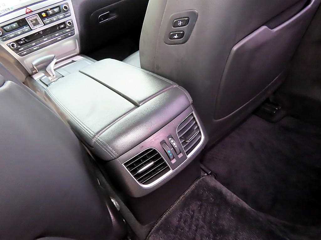 Genesis G80 2017 Plateado - Importación desde Corea - HF Imports Iquique - Foto 16