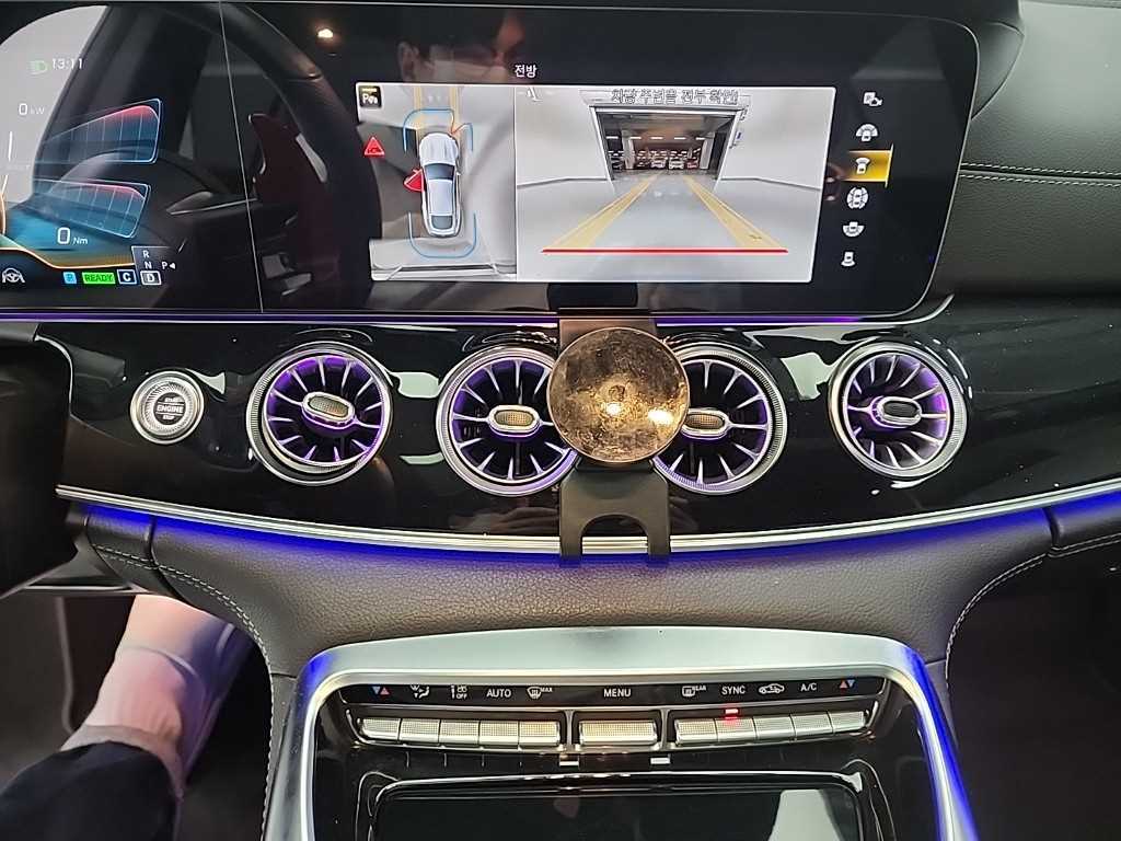 Mercedes Benz AMG GT - Vista 10