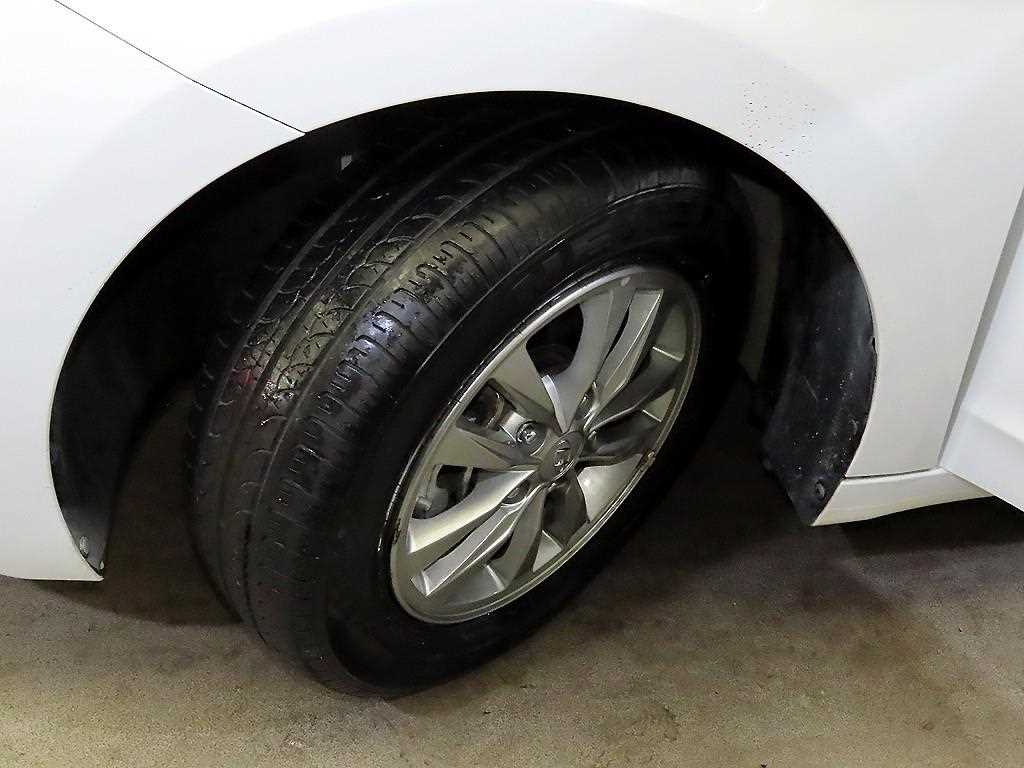 HYUNDAI Avante 2020 Blanco - Importación desde Corea - HF Imports Iquique - Foto 18