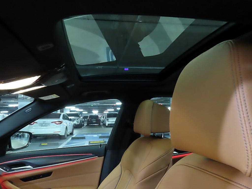 BMW 5 Series 2023 Gris - Importación desde Corea - HF Imports Iquique - Foto 17